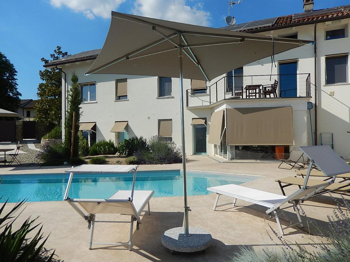 B&B Bionzo16 Calosso Eksteriør bilde