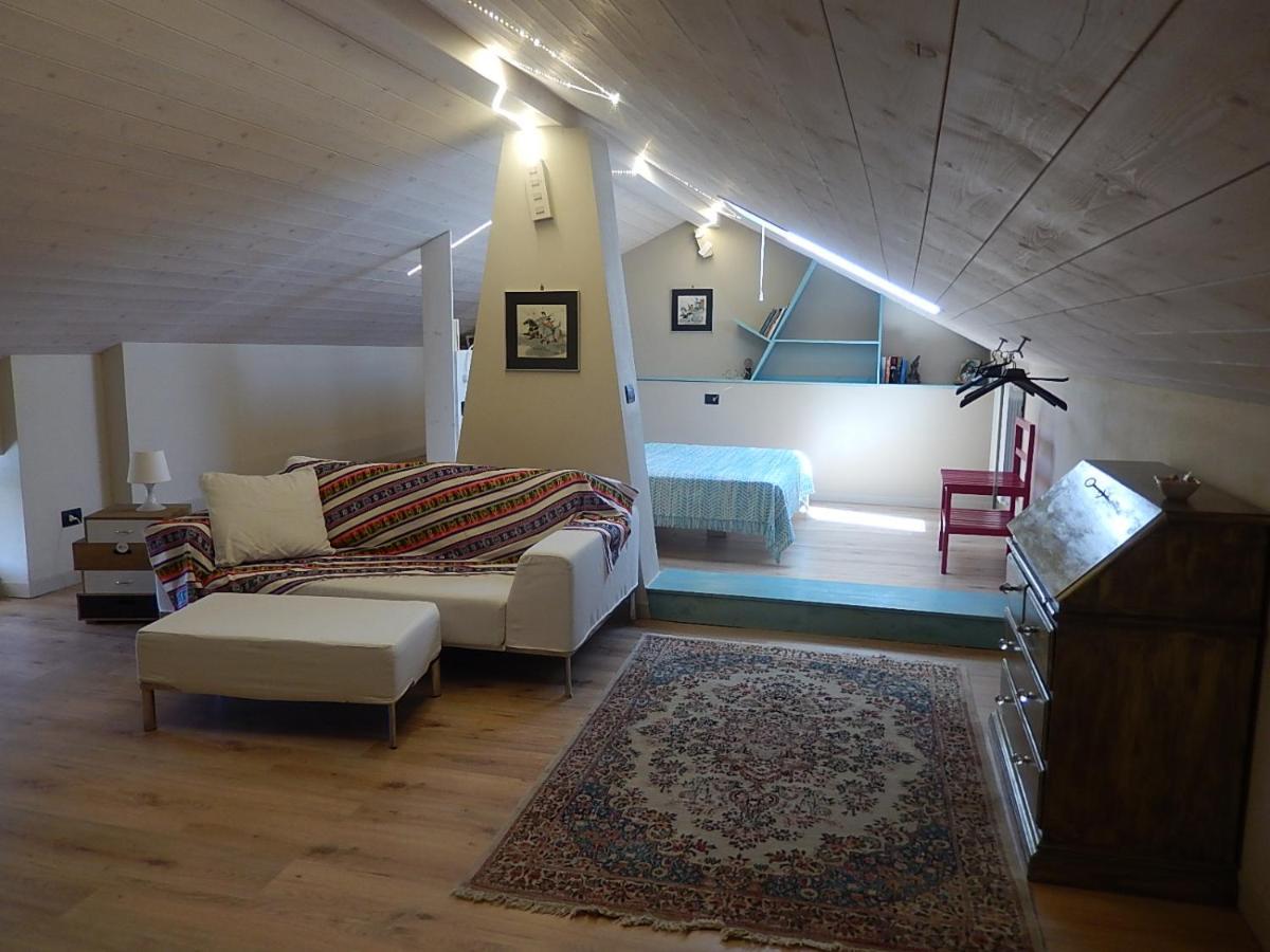 B&B Bionzo16 Calosso Eksteriør bilde